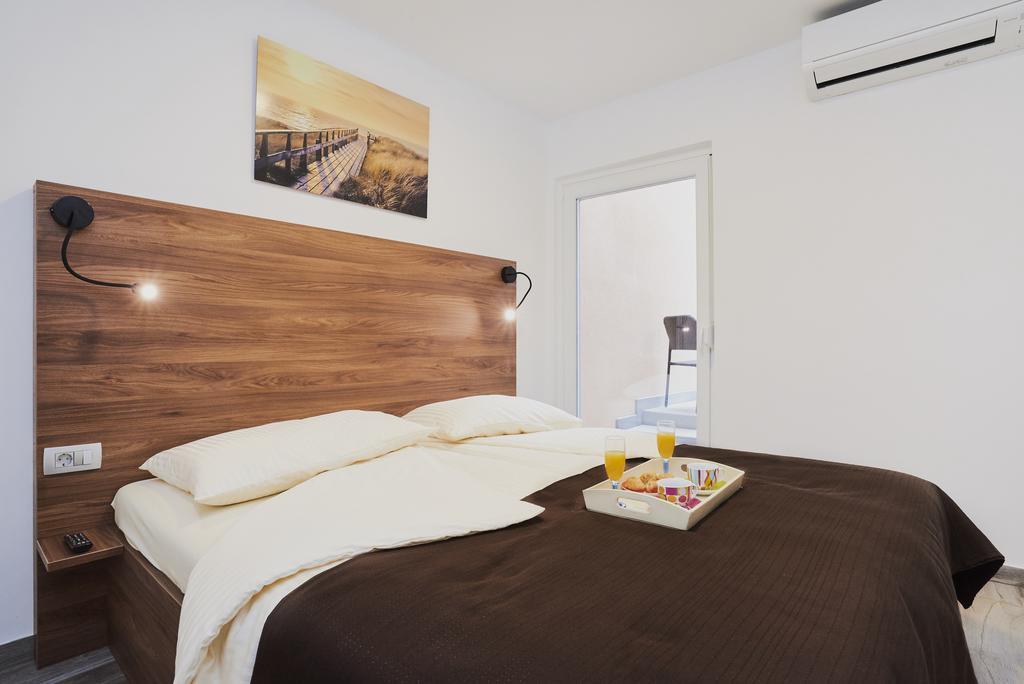 Apartments Tre Perle Umag Eksteriør billede