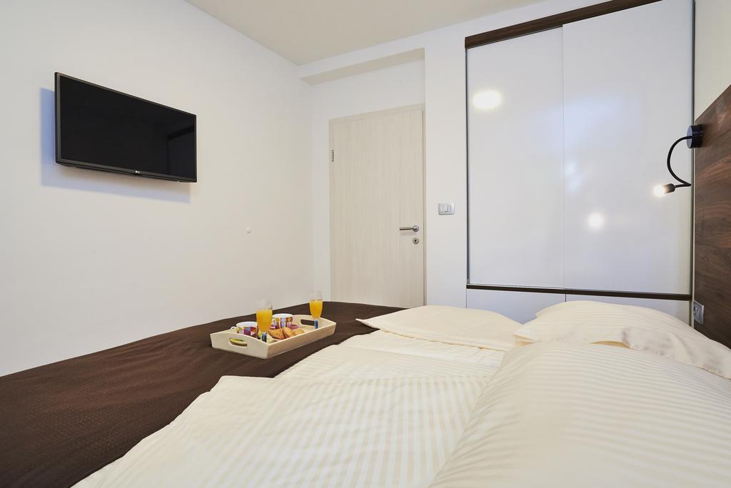 Apartments Tre Perle Umag Eksteriør billede