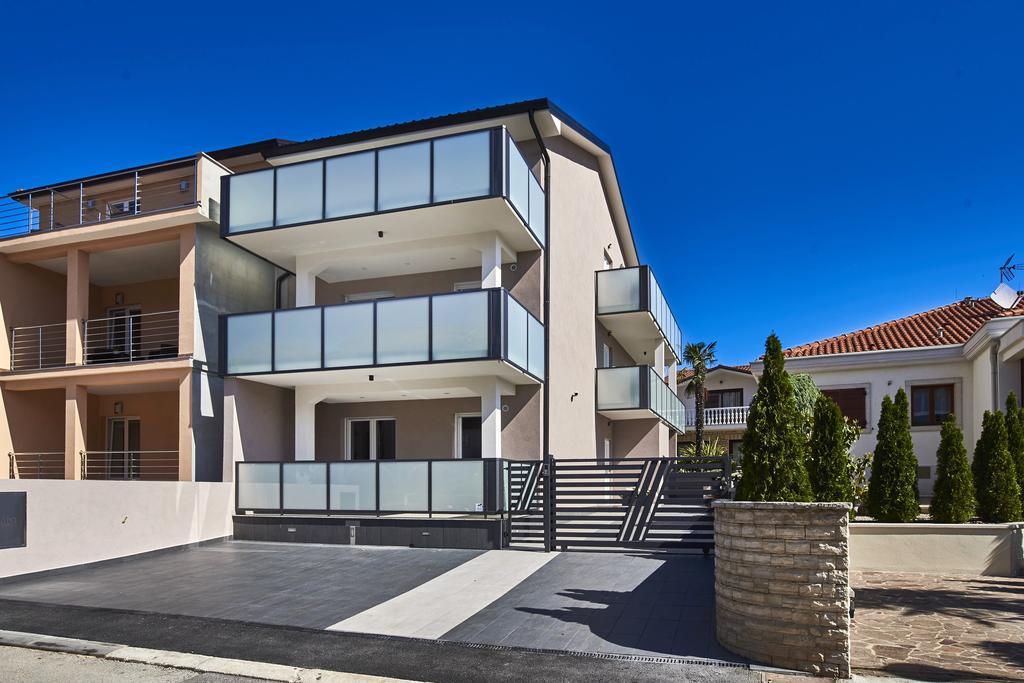 Apartments Tre Perle Umag Eksteriør billede